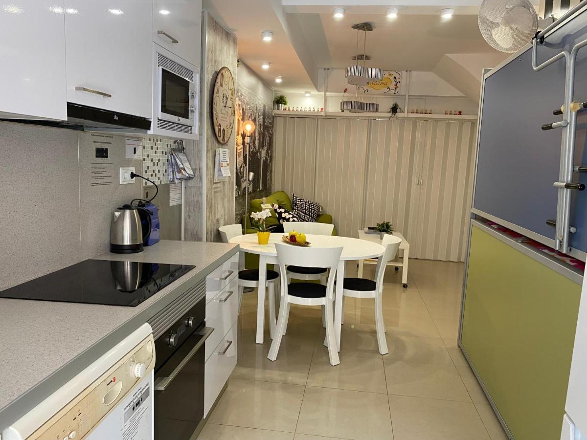 Badarosa 2 House10Min To Barceloncity&Nearto Beach بادالونا المظهر الخارجي الصورة